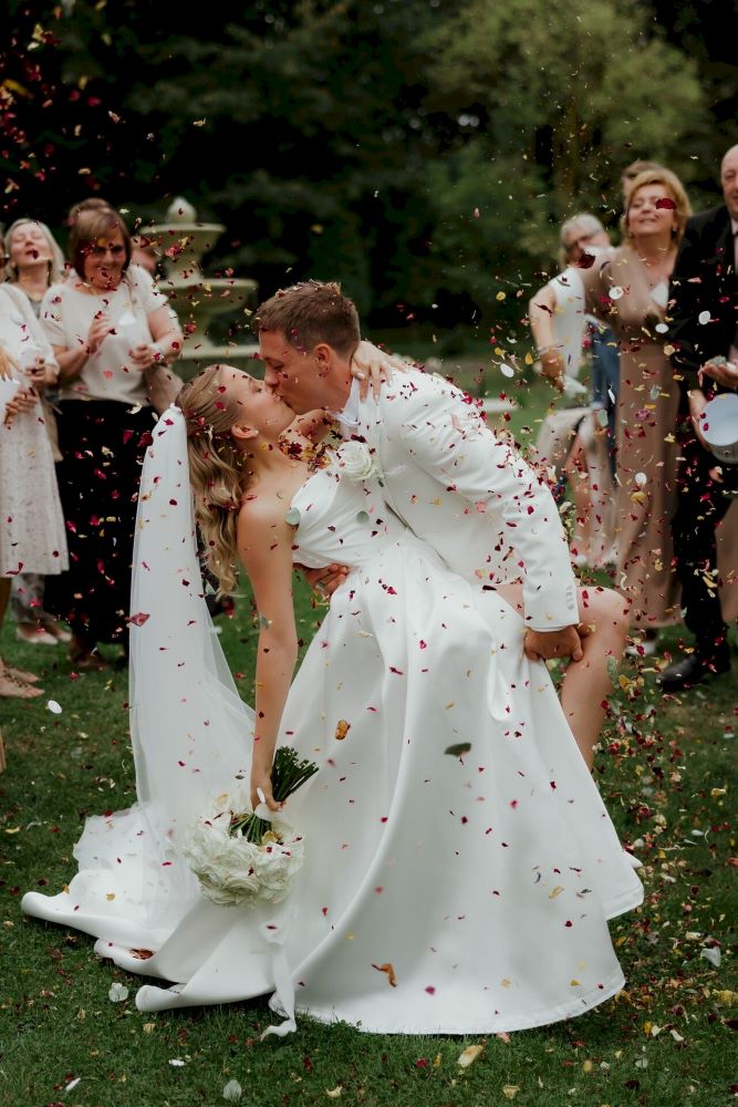 Fotky s&nbsp;duší svatební foto a&nbsp;video