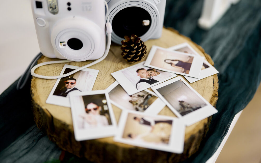 Vyfoť, vytiskni, nalep! Představujeme projekt Instaxy na&nbsp;vaši svatbu
