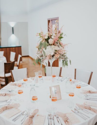 Pravou Svatební koordinace a dekorace